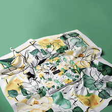 Načíst obrázek do prohlížeče Galerie, HEDVÁBNÝ ŠÁTEK - FLOWERS & FEMINITY